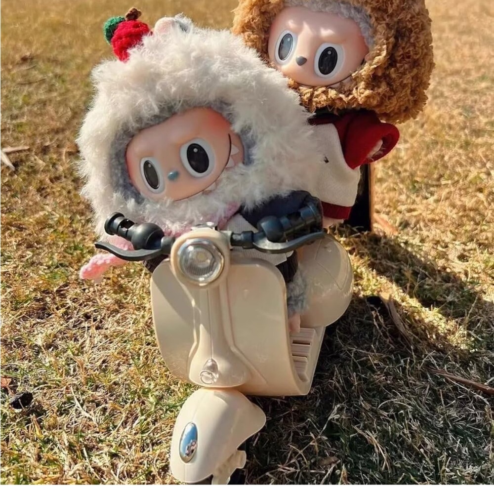 Labubu Scooter - Picture 2 of 4